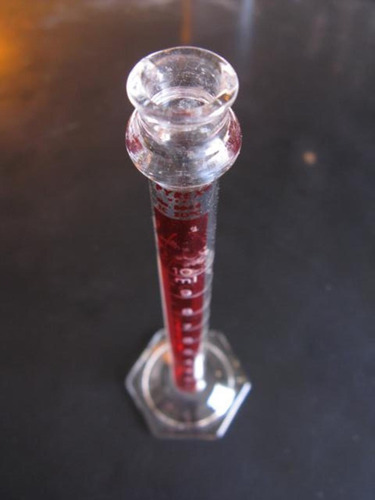 Meonli: Probeta Pirex 10ml Rojo Cristal (Usado)