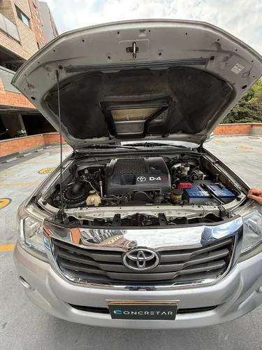 Toyota Hilux Srv