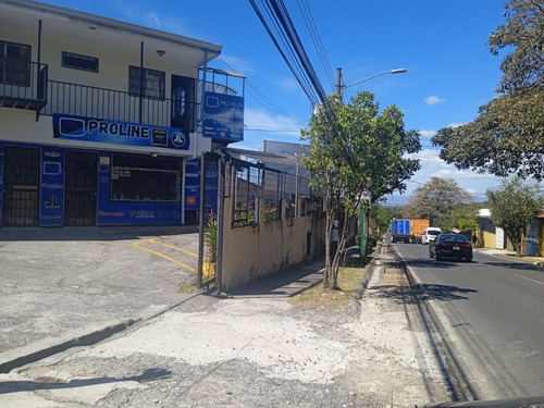 Locales Comerciales La Asunción Belén Heredia.