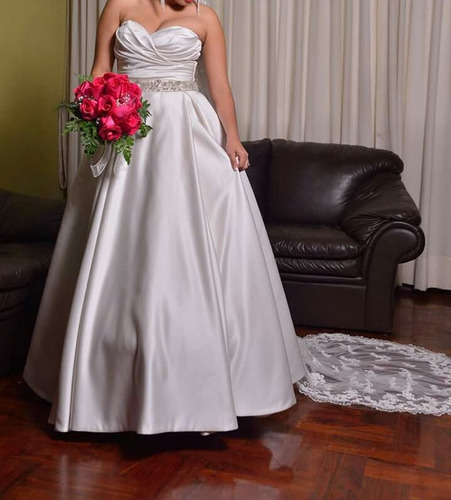 Imagen 1 de 1 de Vestido De Novia