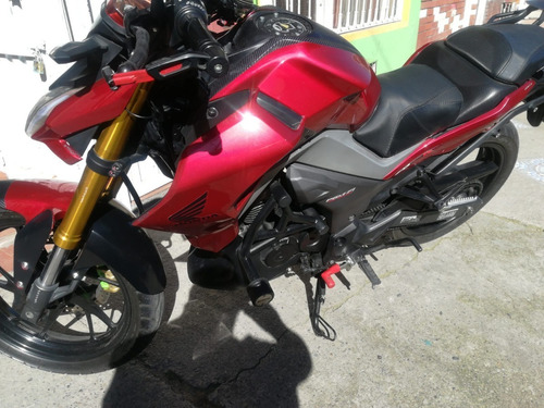 Imagen 4 de 17 de Honda Cb190r 2020