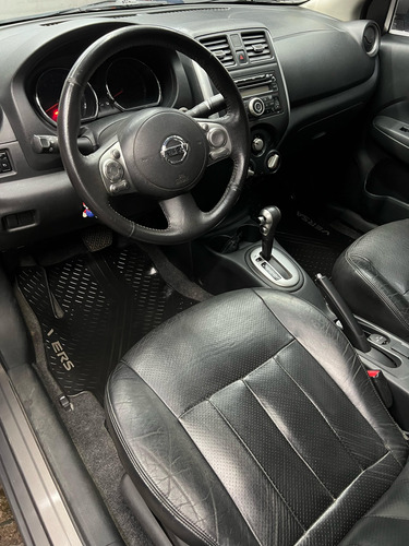 Nissan Versa 1.6 Exclusive At