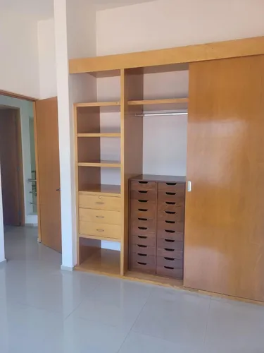 Casa En Renta En Privada Con Alberca En Juriquilla