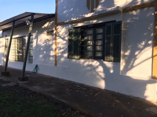 Imagen 5 de 14 de Campo Con Casas Y Galpones