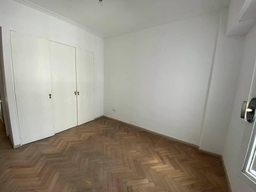 Imagen 15 de 26 de Venta Av Rivadavia Al 3500- 4 Amb - C/dep Y Balcon