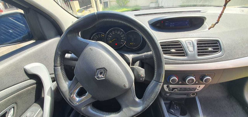 Renault Fluence 2.0 Dynamique 2013