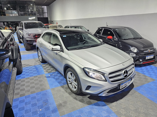 Mercedes-Benz Clase GLA 1.6 Gla250 At Sport B.efficiency