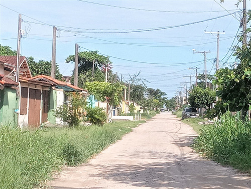 Casa Em Terreno Inteiro Por Apenas R$ 159 Mil Na Praia