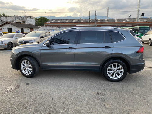 Volkswagen Tiguan Comfortline 2.0 Tsi