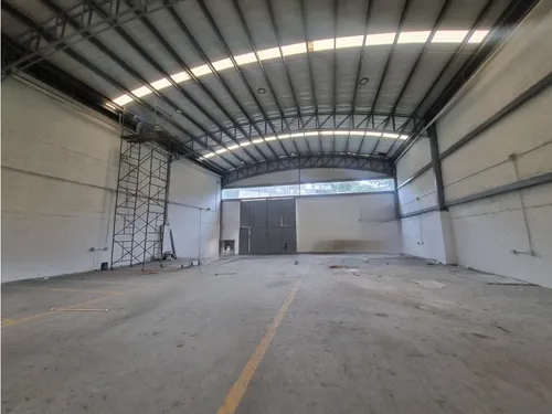 Bodega En Arriendo Variante De Caldas