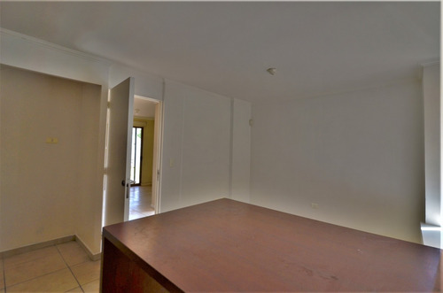 Imagen 9 de 13 de Casa En Condominio Con Portón En Estancia Liray