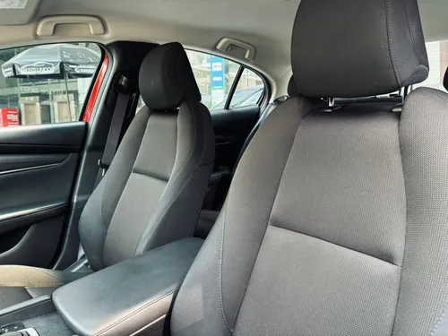 Mazda Mazda 3 2.0 I Sedan Mt