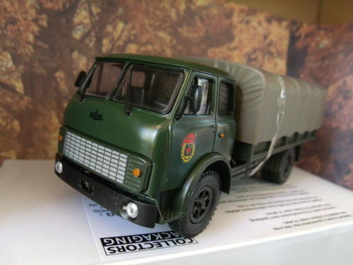 Camion Ruso Maz 5334 Verde Escala 1/43 Special C
