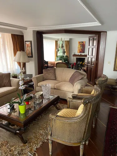 Apartamento En Venta En El Chicó. Cod V10295