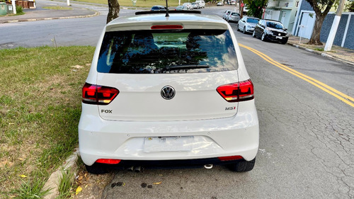 Vw Fox Highline 15/16 1.6 16v Único Dono Completo + Teto