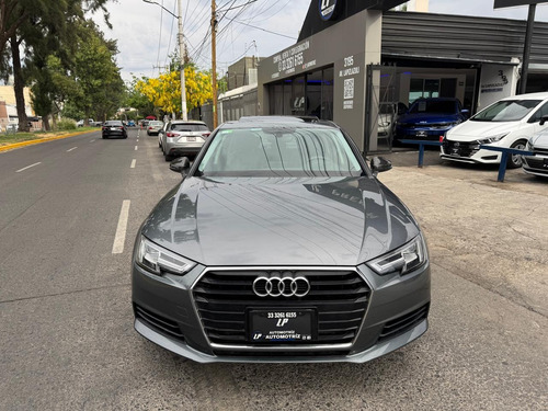 Audi A4 2.0 T Select 190hp Dsg