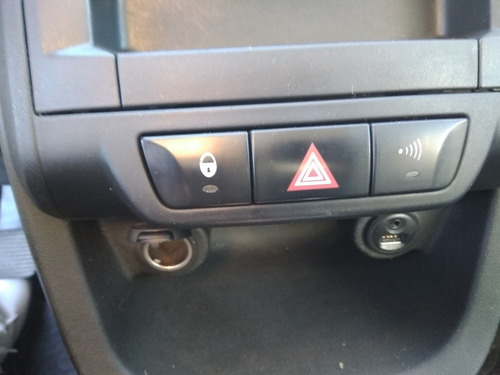 Imagen 15 de 25 de Citroën Aircross 2017 1.6 Vti 115 Shine At6