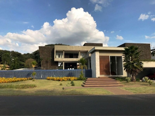 Casa A Venda No Condomínio Fechado De Altíssimo Padrão Fazenda Serrazul Em Itupeva A 15 Minutos De Jundiaí. - Ca01689