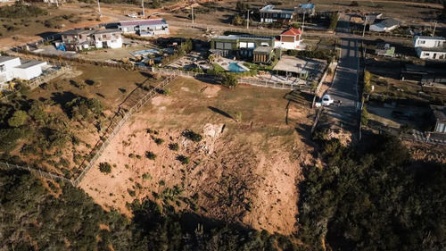 Terreno En Exclusivo Condominio, Algarrobo