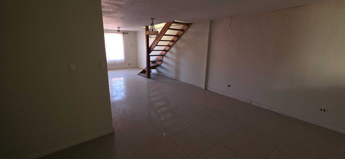 Vendo Casa En Villa Escuadrón, 4 D. (86456)