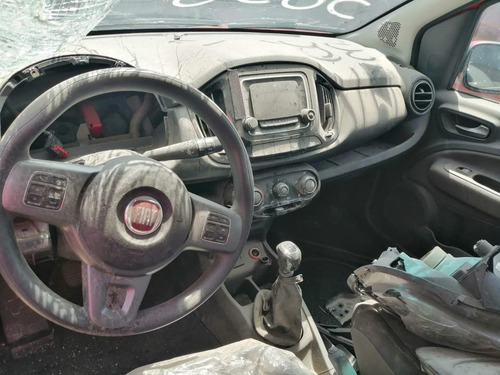 Imagen 3 de 5 de Fiat Uno Way 1.4l Por Partes Refacciones Yonke