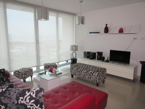 Imagen 3 de 14 de Venta De Apartamento En Ph Top Towers Costa Del Este 20-5023