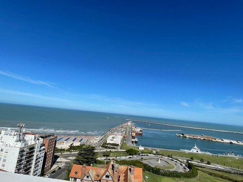 Penthouse En Triplex Vista Panorámica Al Mar Balcon Terraza Y Quincho Playa Grande 