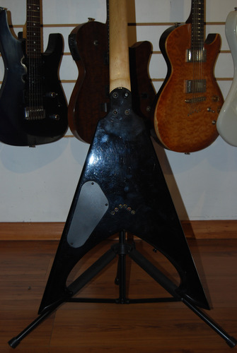 Guitarra Dean Turant Michael Ammot - Usada Destro Preto (Usado)