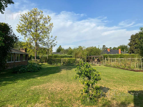 Quinta 3 Ambientes En Venta - Francisco Alvarez, Moreno