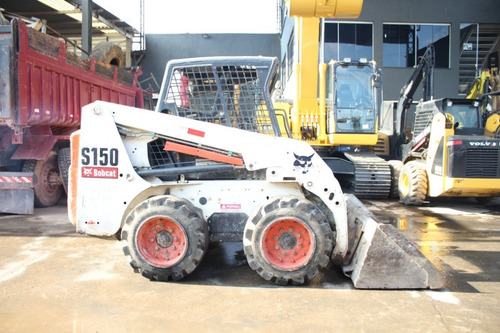 Imagem 1 de 11 de Minicarregadeira Bobcat S150 Ano 2011