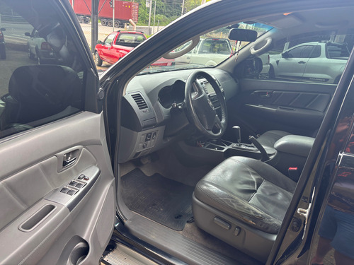 Toyota Hilux 3.0 Srv Top Cab. Dupla 4x4 Aut. 4p