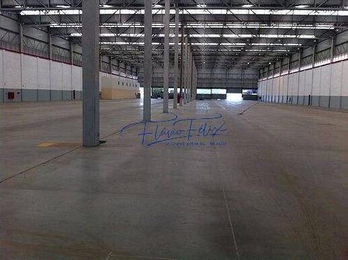 Imagem 3 de 4 de Galpão Industrial Para Locação Em Guarulhos 5.500 Metros - 162