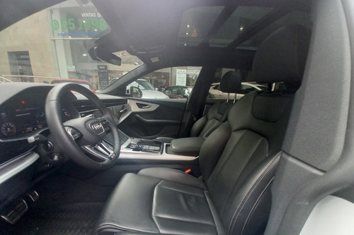 Imagen 10 de 13 de Audi Q8 S Line 2020