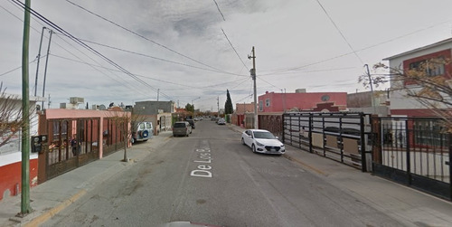 Casa En Venta De Remate Bancario, De Los Balcones, Villa Colonial, Juarez Chihuhua, Jmjc12