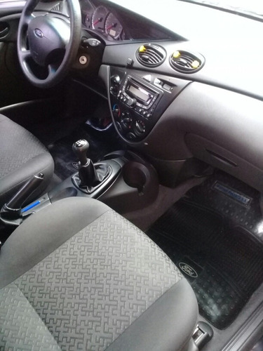 Ford Focus 1.6 Sedan One Ambiente Mp3 2009