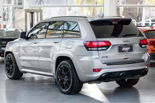 Imagen 4 de 15 de Jeep Grand Cherokee 6.4 Srt Atx 465hp At 2017 - Car Cash