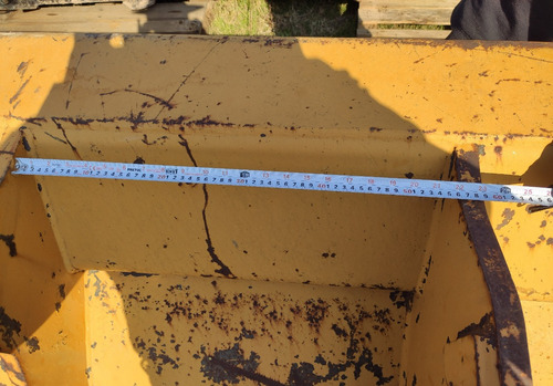 Bote Frontal Retroexcavadora Caterpillar 416c