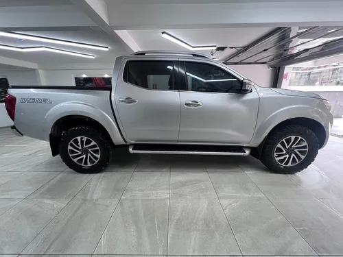Nissan Frontier Diesel AT 2.5 4*4 2019