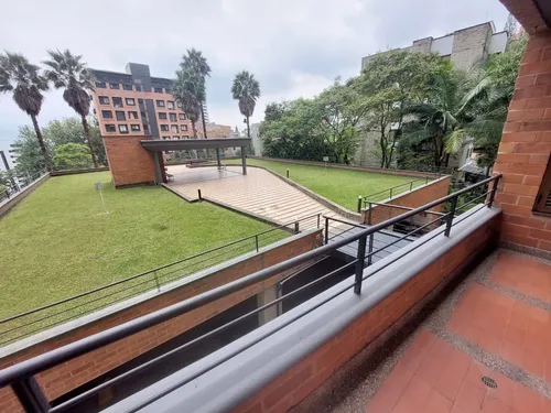 Arriendo Apartaestudio En Los Balsos