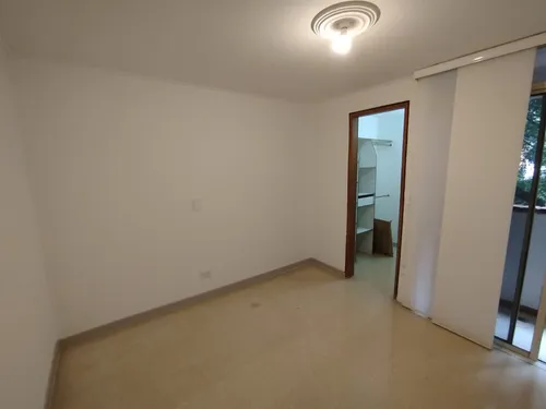 Arriendo Apartamento En Laureles