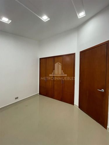 Imagen 6 de 9 de Se Vende Town House En Exclusivo Conjunto