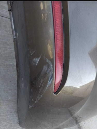 Facia Trasera C/detalles Vw Jetta Mk6 2011-2016 (Usado)