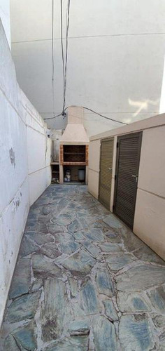 Piso 3 Ambientes En Arenales Y Roca