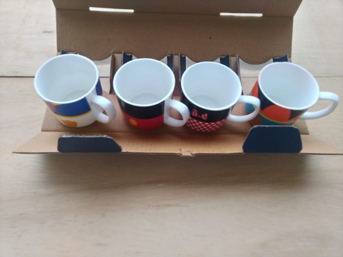Imagem 5 de 7 de Kit Xicaras 90ml Porcelana Disney Mickey E Amigos