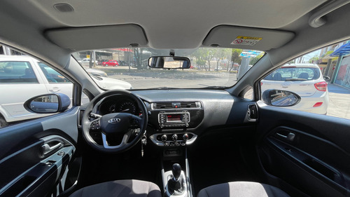 Kia Rio 1.6 Ex Hatchback Mt