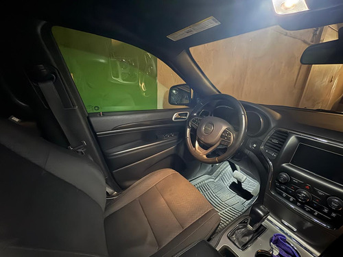 Jeep Grand Cherokee 3.6 Limited Lujo 4x2 Mt