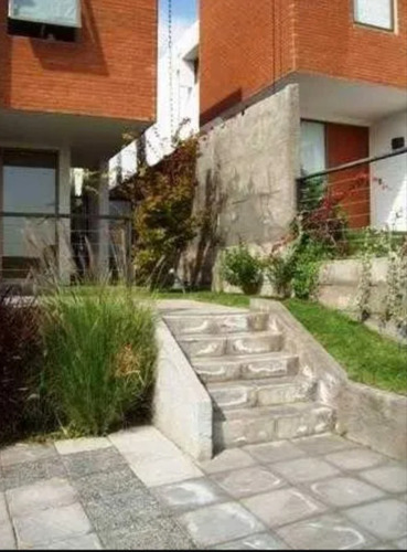 Casa En Venta De 4 Dorm. En Lo Barnechea