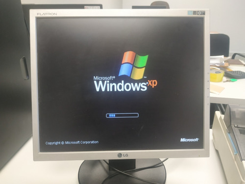 Imagen 2 de 7 de Impresora Epson Lx-300+, Con Pc, Monitor, Cables Incluidos