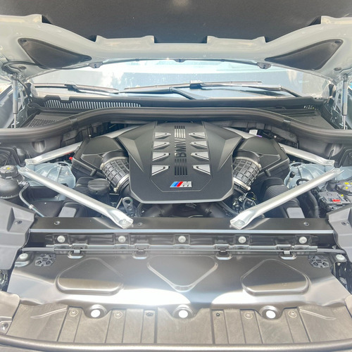 BMW X5 M60