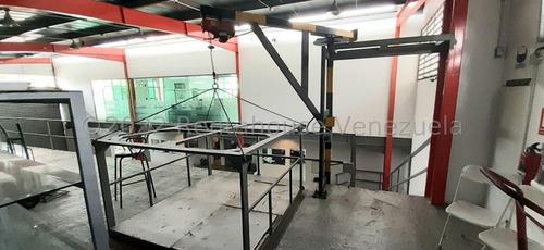 Imagen 20 de 30 de */* Edificio En Alquiler En Nueva Segovia Barquisimeto Lara, Venezuela. Contacto 0424-5197639. Cód. Flex 23-2953 $ 5500 1316 M² *sp*
